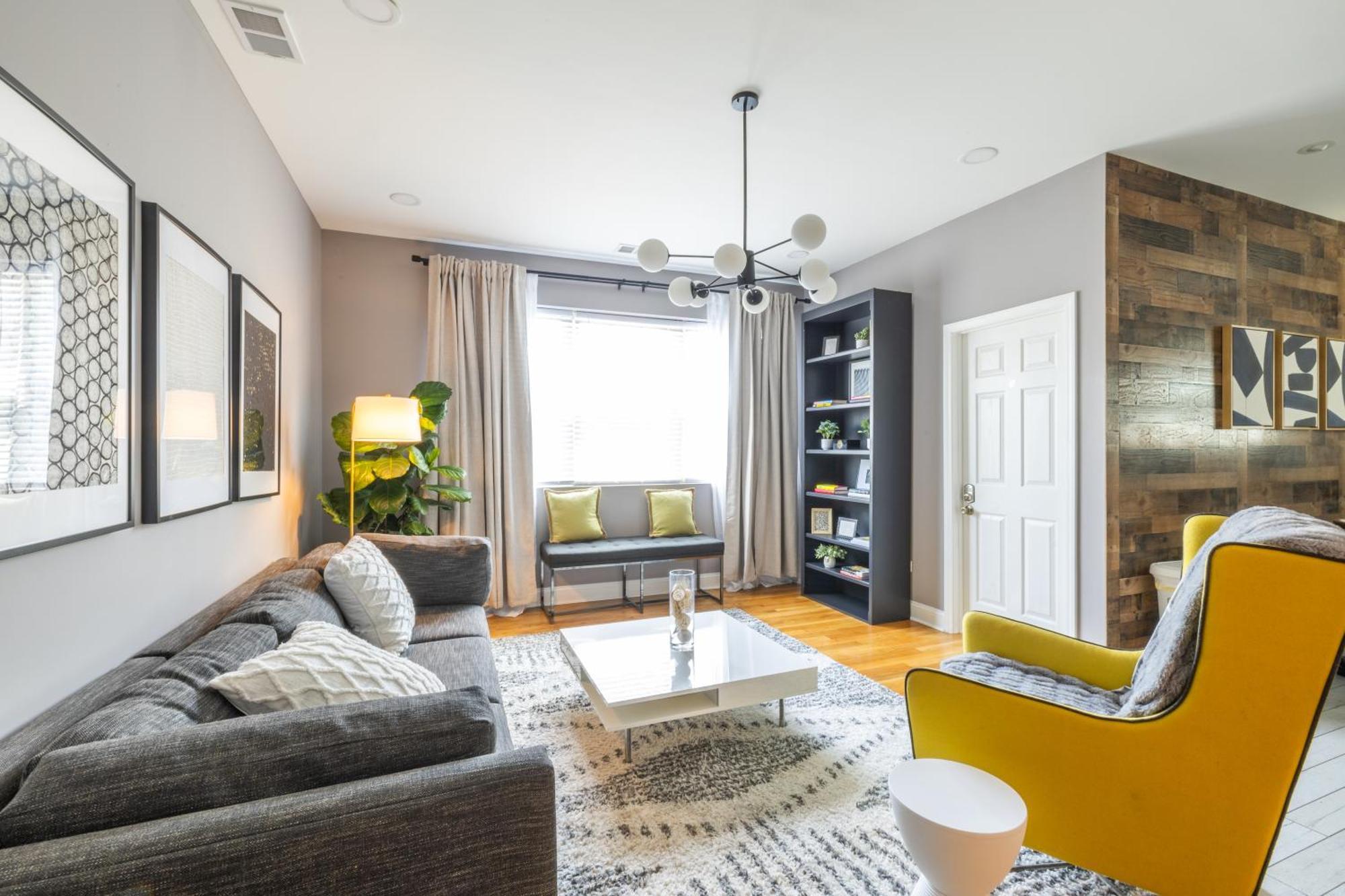 Kenwood Apartments, Downtown Hyde Park Homestay Chicago